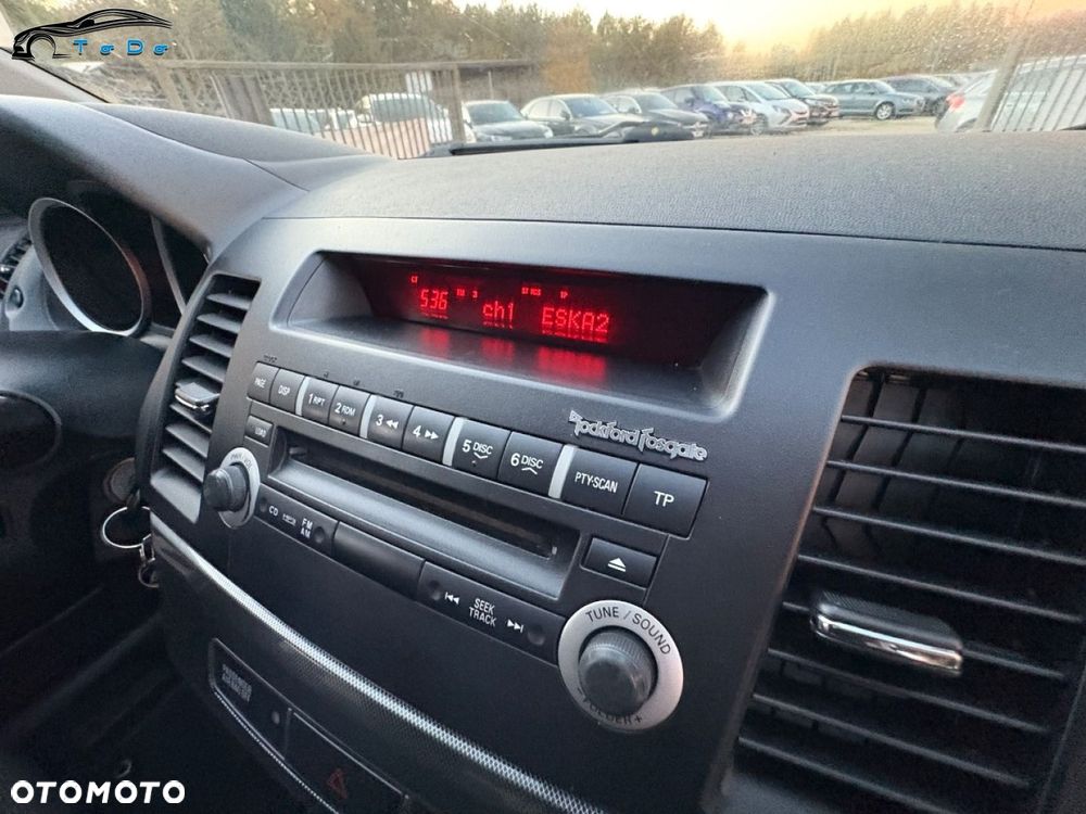 Mitsubishi Lancer 1.8 Clear Tec CVT Plus - 27