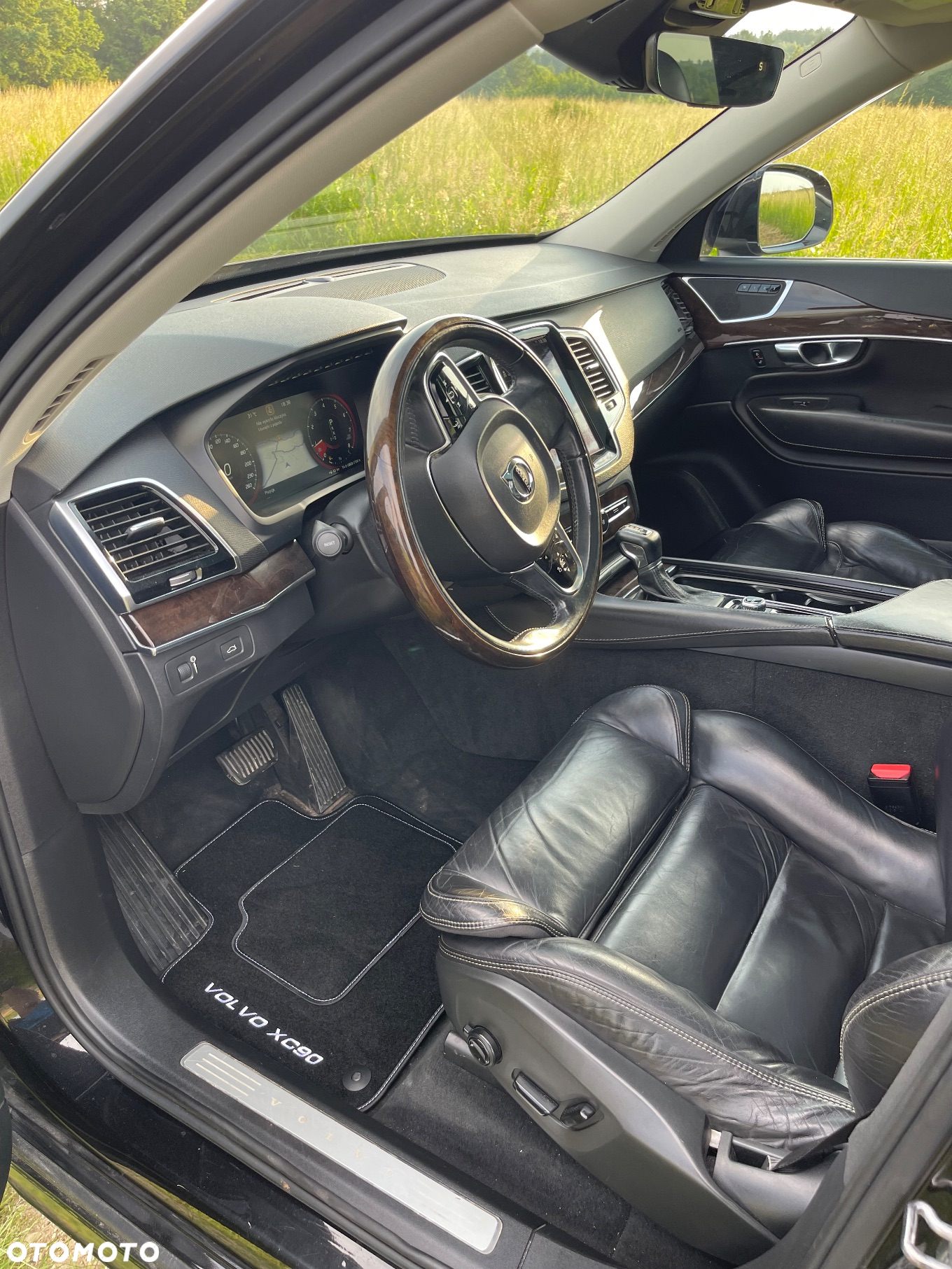 Volvo XC 90 T6 AWD Momentum 7os - 14