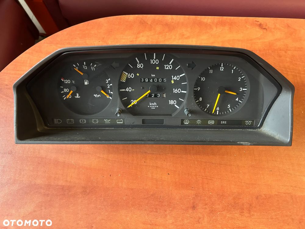 LICZNIK ZEGAR 1245434524 1205401048 MERCEDES BENZ W124 - 7