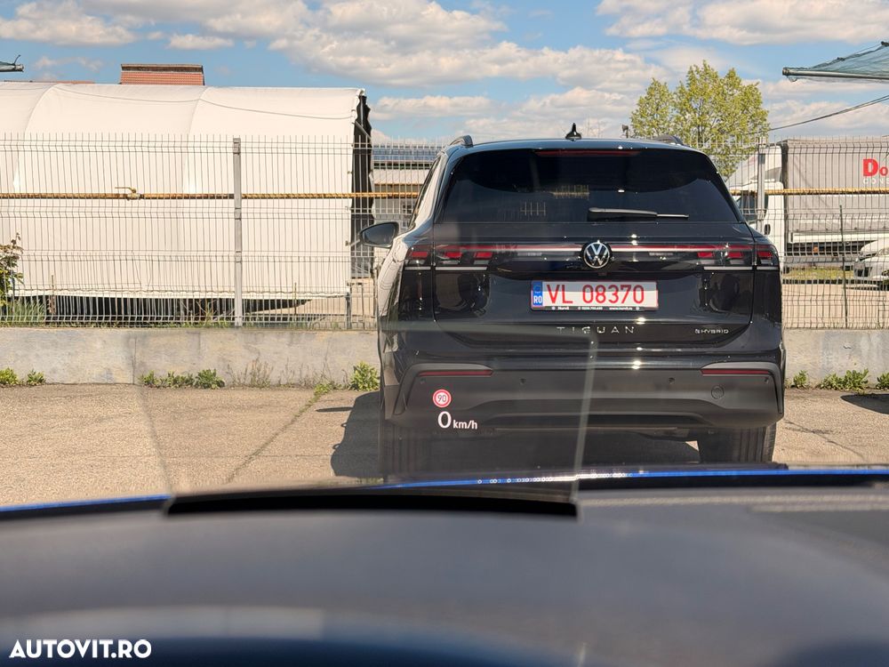 Volkswagen Passat 2.0 TDI DSG 4Motion Highline - 24