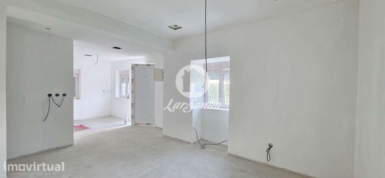 Moradia Térrea T2+1 Remodelada em Chavão, Barcelos - Grande imagem: 2/17
