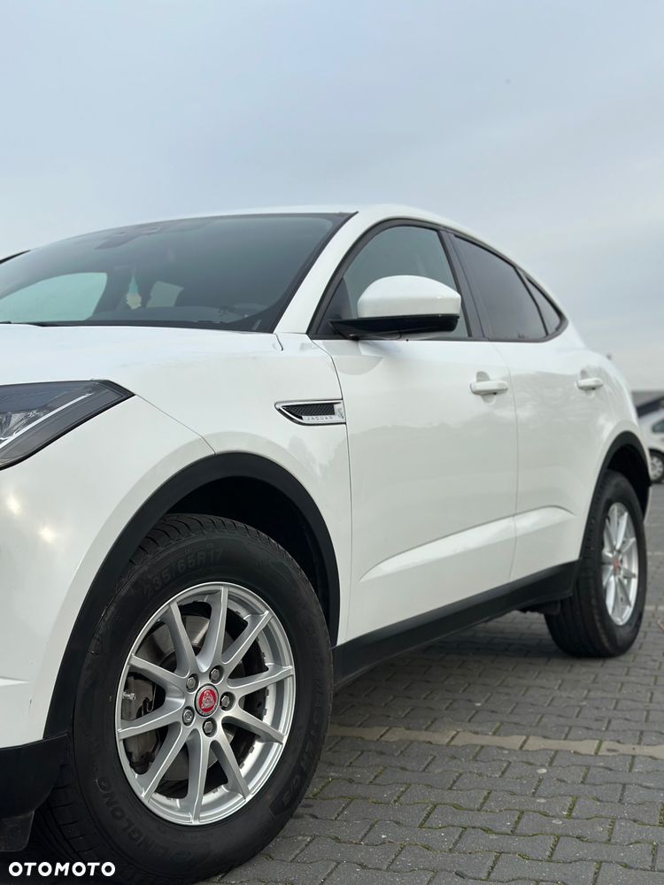 Jaguar E-Pace D150 R-Dynamic - 8