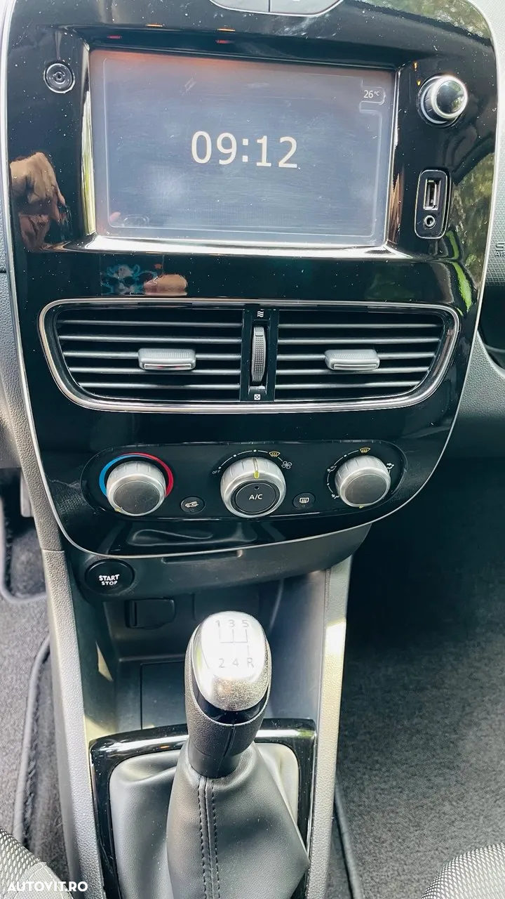 Renault Clio IV dCi Zen - 10