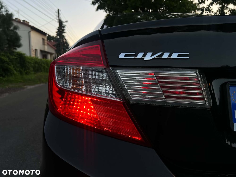 Honda Civic 1.8 Executive - 8