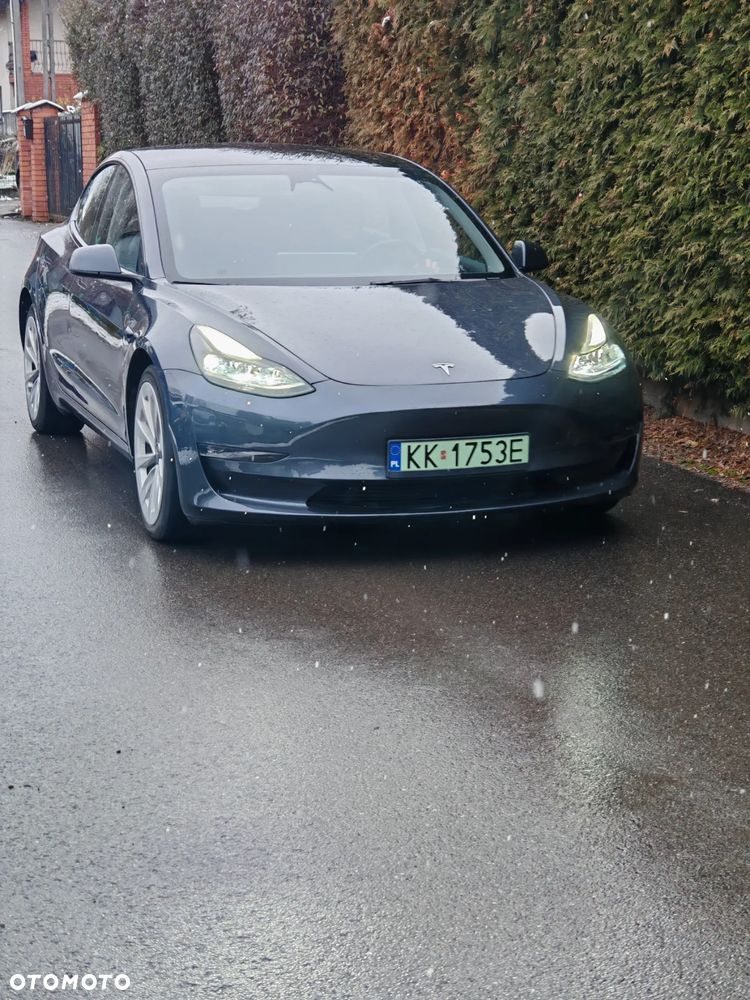 Tesla Model 3 Langstreckenbatterie Allradantrieb Dual Motor - 6