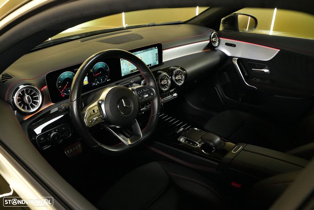 Mercedes-Benz CLA 220 d Shooting Brake AMG Line Aut. - 19