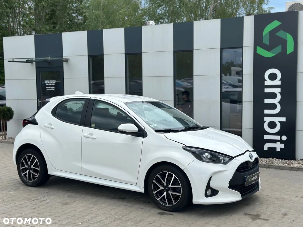 Toyota Yaris - 1