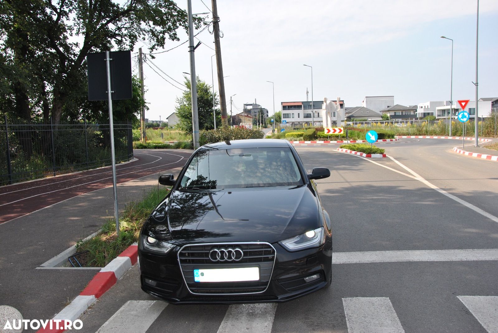 Audi A4 2.0 TDI B8 - 1