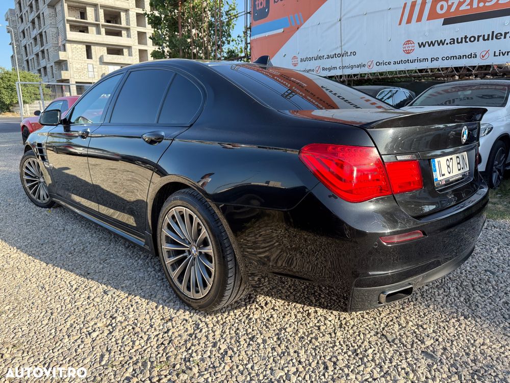 BMW Seria 7 740d xDrive Edition Exclusive - 32