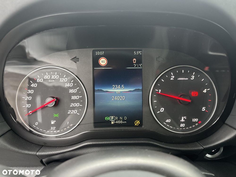 Mercedes-Benz Klasa T - 12