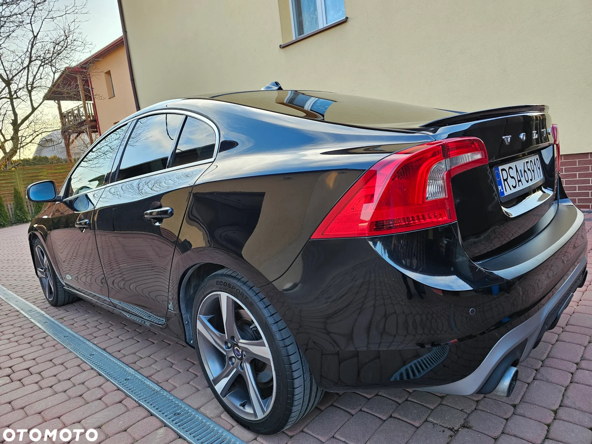 Volvo S60 T3 R-Design Summum - 7