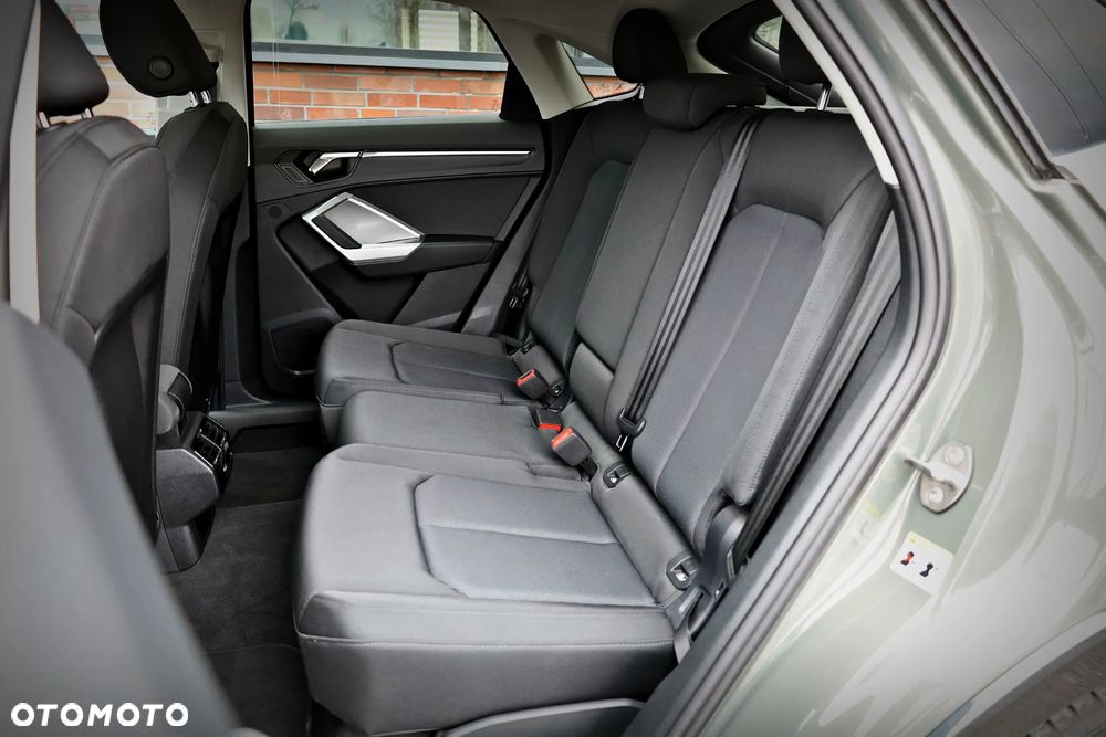 Audi Q3 Sportback - 22