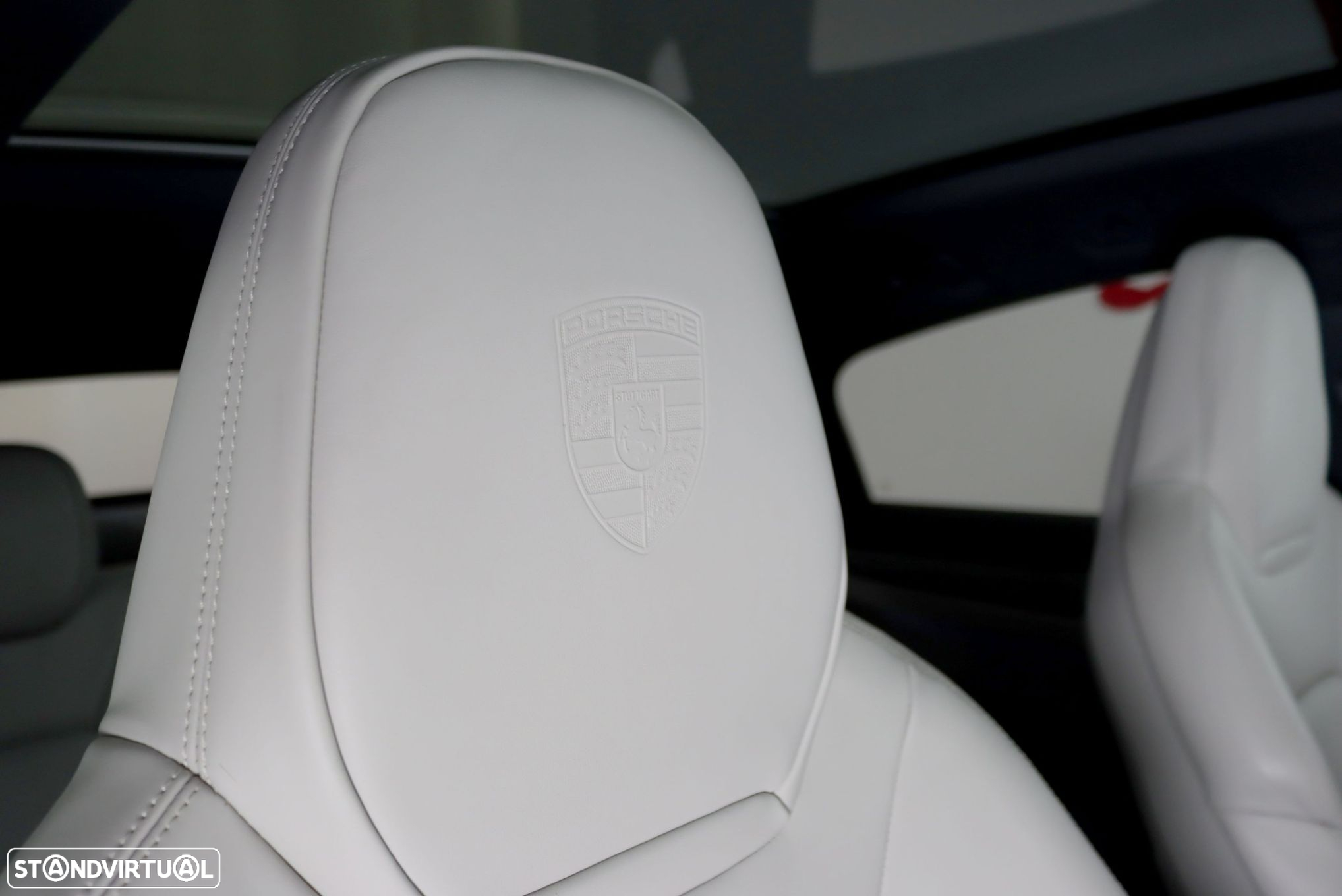 Porsche Cayenne Coupé E-Hybrid Platinum Edition - 42