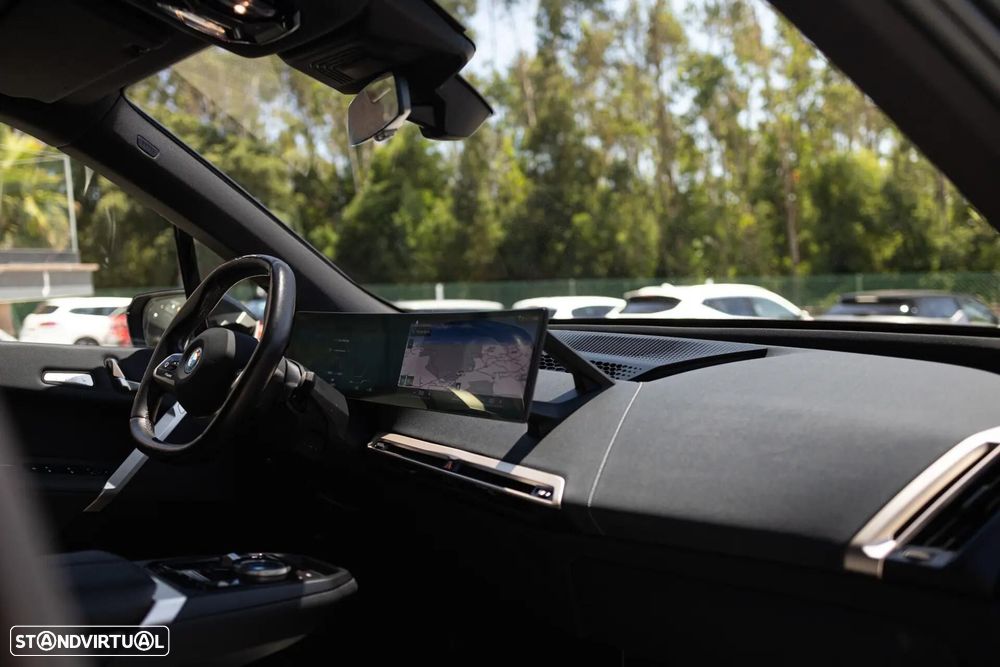 BMW iX xDrive 40 Pack Desportivo - 50