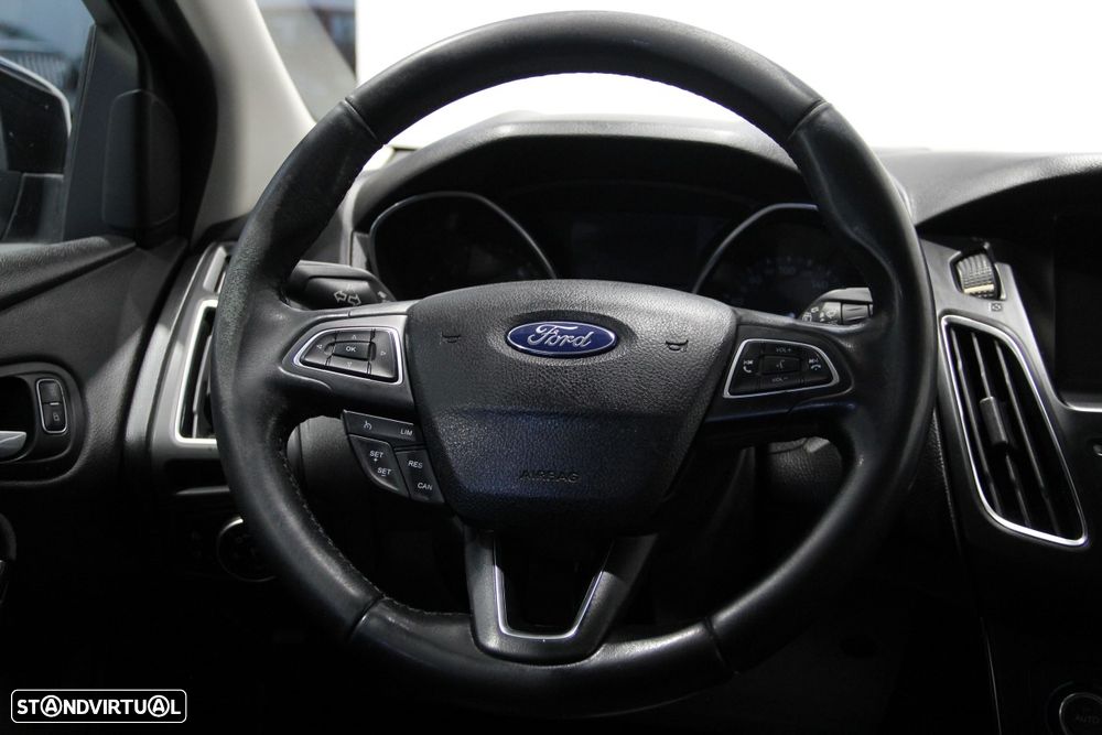 Ford Focus SW 1.5 TDCi Titanium - 9