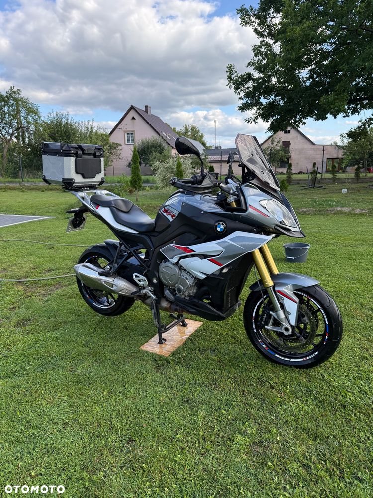 BMW XR - 5