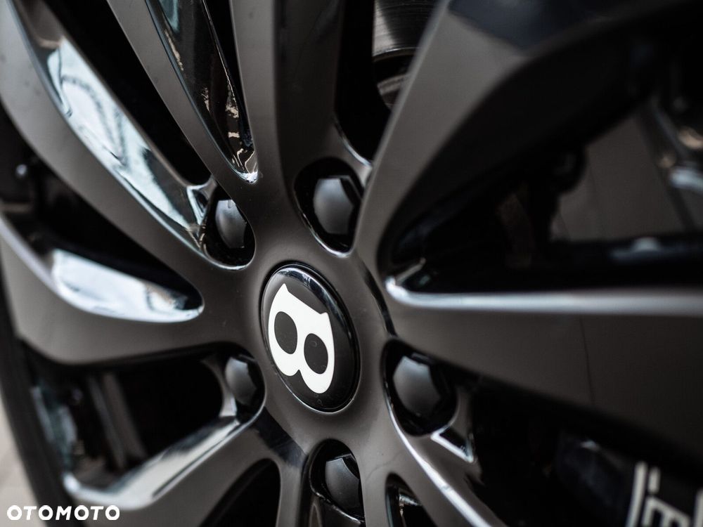 Bentley Flying Spur - 28