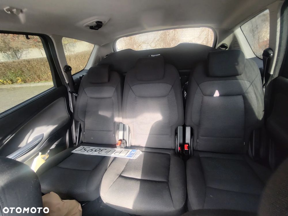 Ford S-Max 2.0 Titanium - 17
