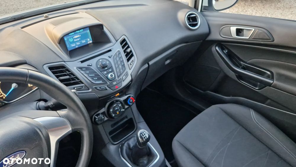 Ford Fiesta 1.0 Titanium - 8