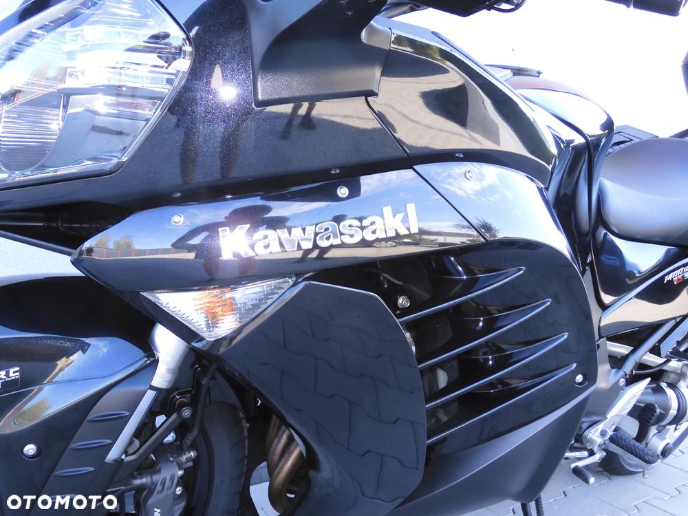 Kawasaki GTR - 30