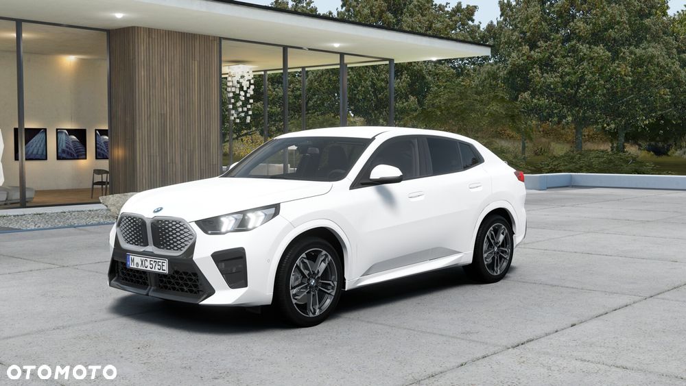 BMW iX2 eDrive20 - 7