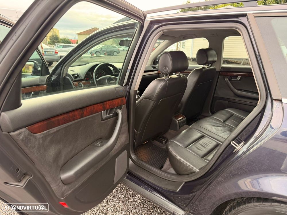 Audi A4 Avant 2.5 TDI quattro - 15