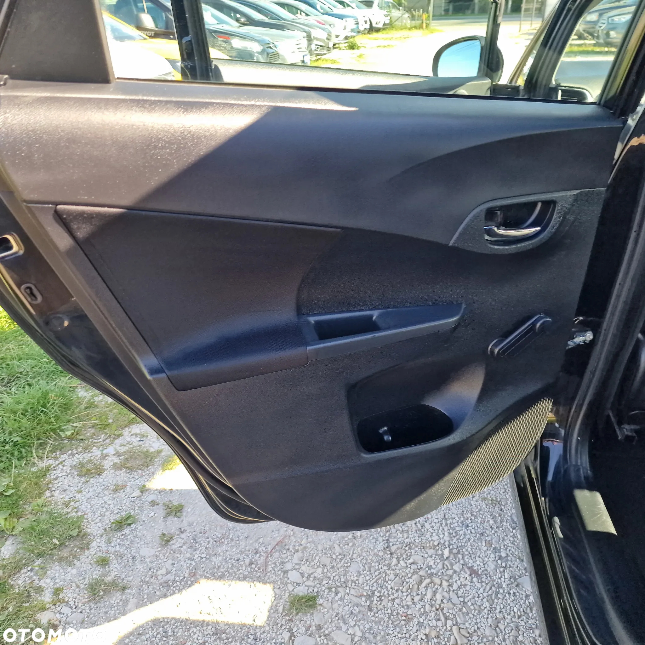 Toyota Verso S 1.33 VVT-i Comfort - 13