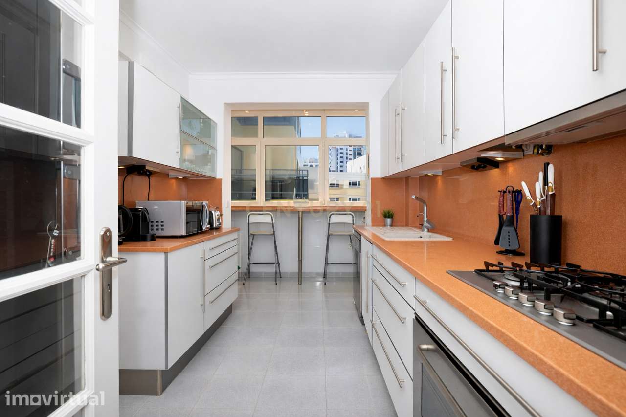 Apartamento T2 em Cascais com Vista para a Cidade - Grande imagem: 5/23