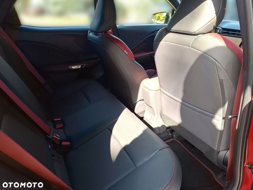 Lexus LBX - 21