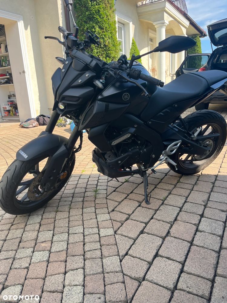 Yamaha MT - 2