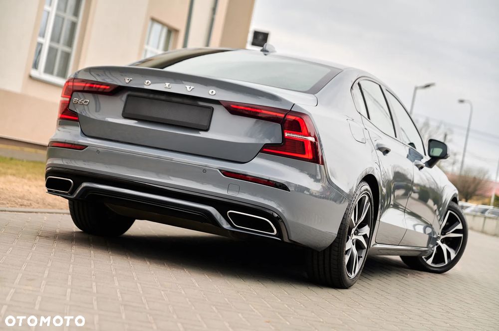 Volvo S60 T4 Geartronic RDesign - 10