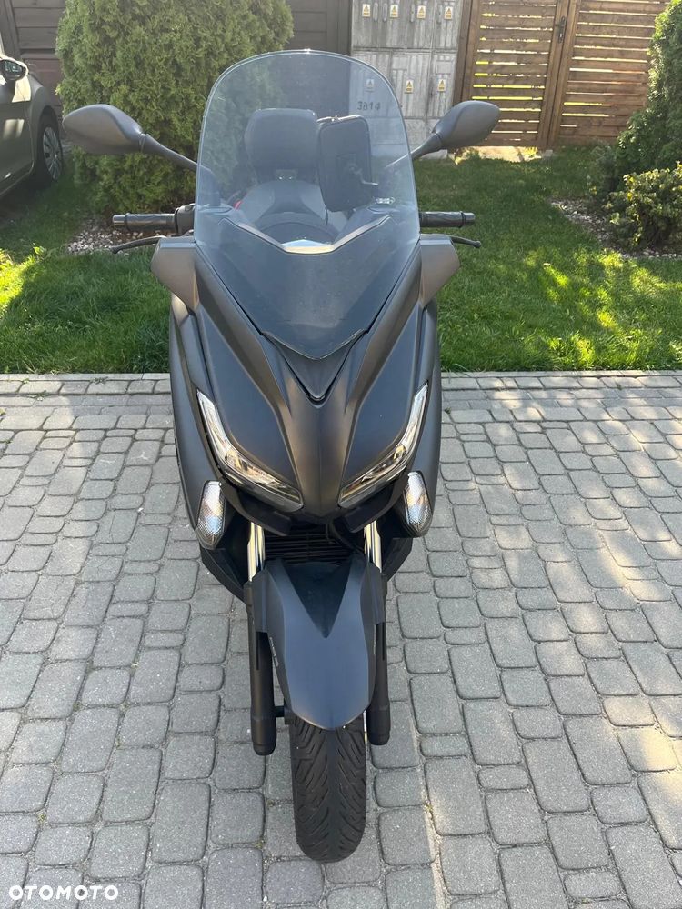 Yamaha X-max - 4