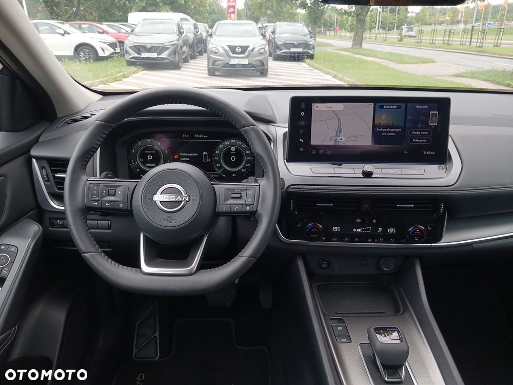 Nissan Qashqai 1.3 DIG-T MHEV N-Connecta Xtronic - 16