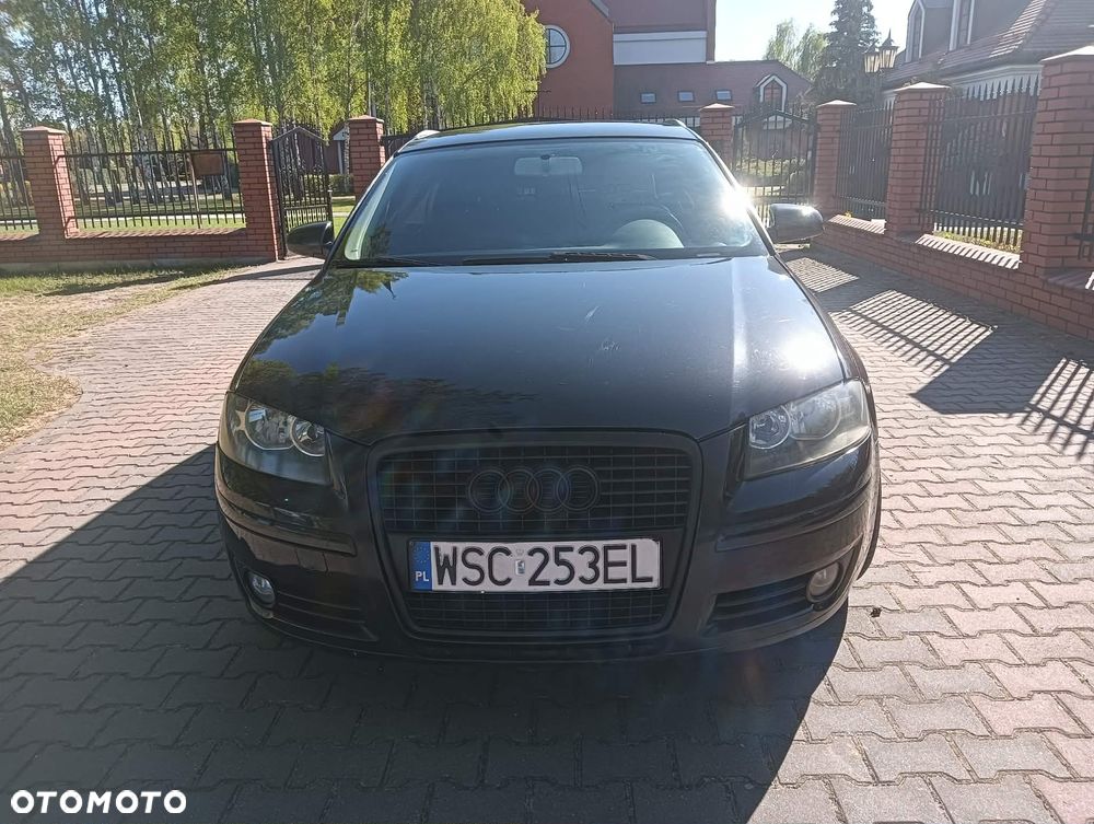 Audi A3 Sportback 2.0 TDI Attraction - 1