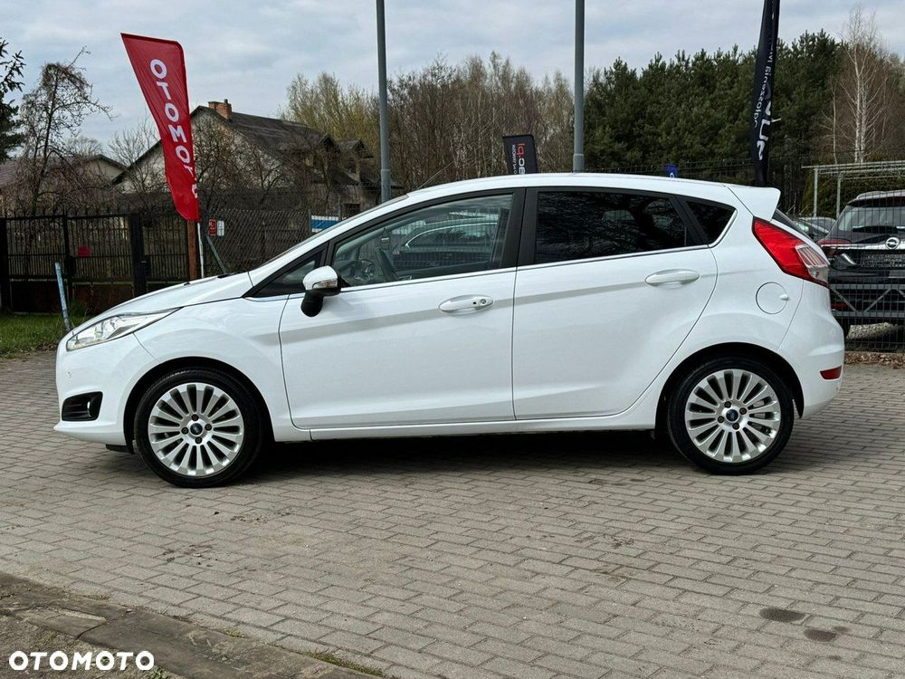 Ford Fiesta 1.0 EcoBoost STart-Stop Titanium - 12