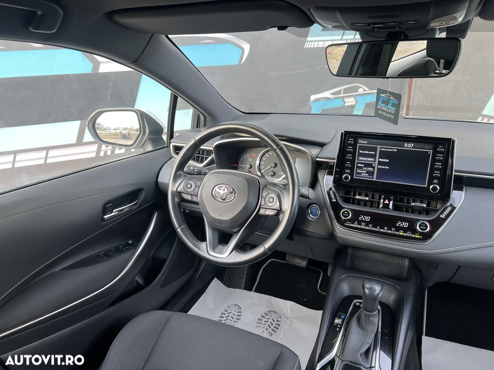 Toyota Corolla 1.8 HSD Dynamic - 9