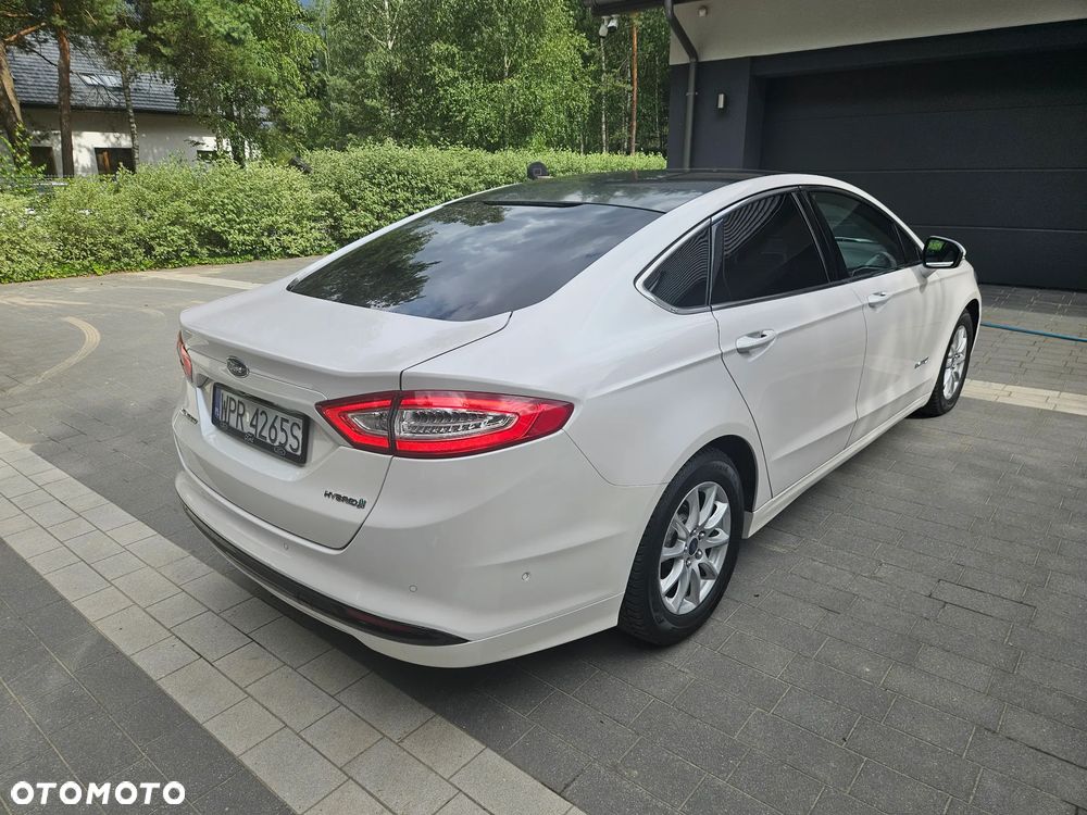 Ford Mondeo Vignale 2.0 Hybrid - 12