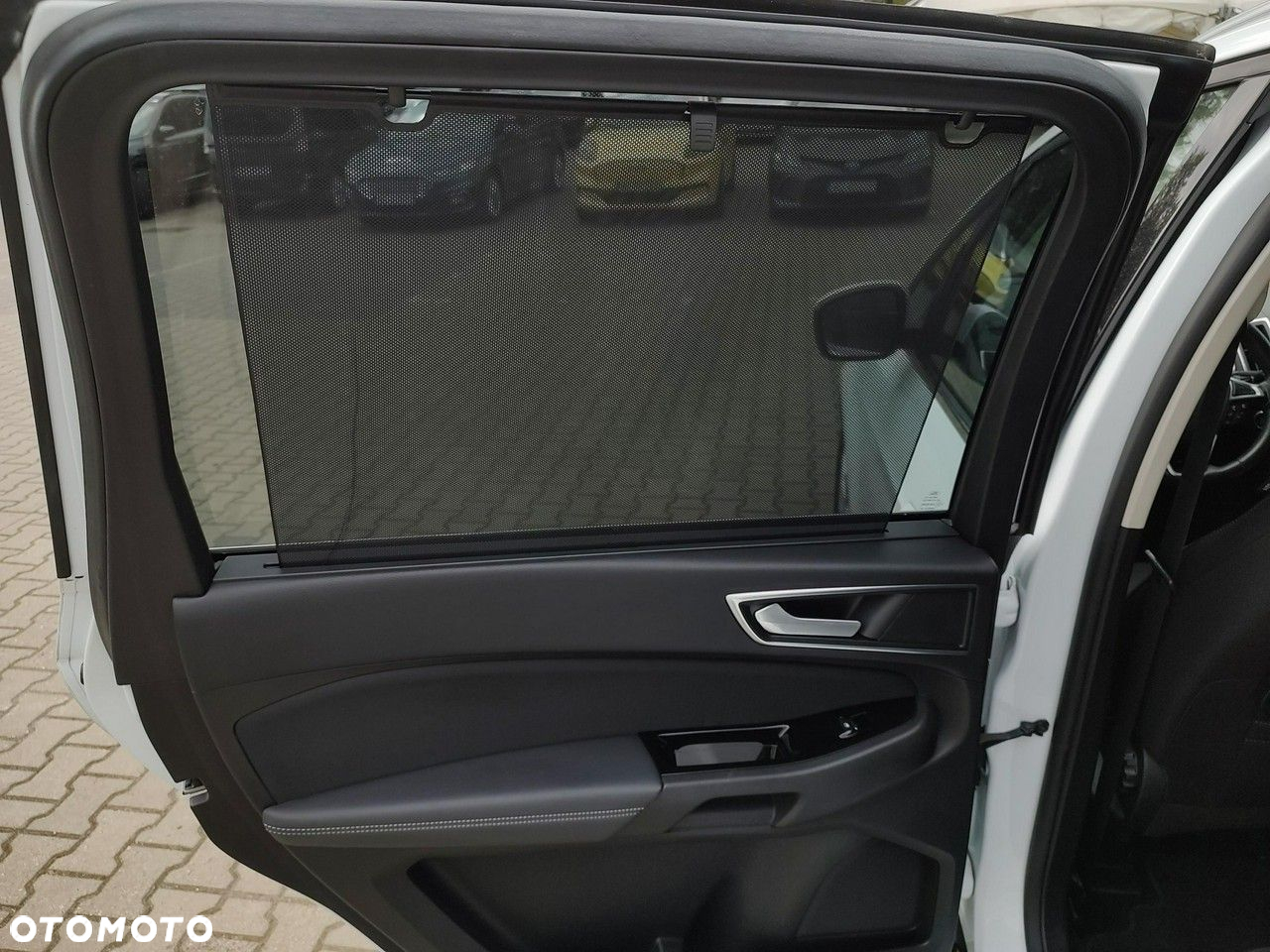 Ford Galaxy - 24