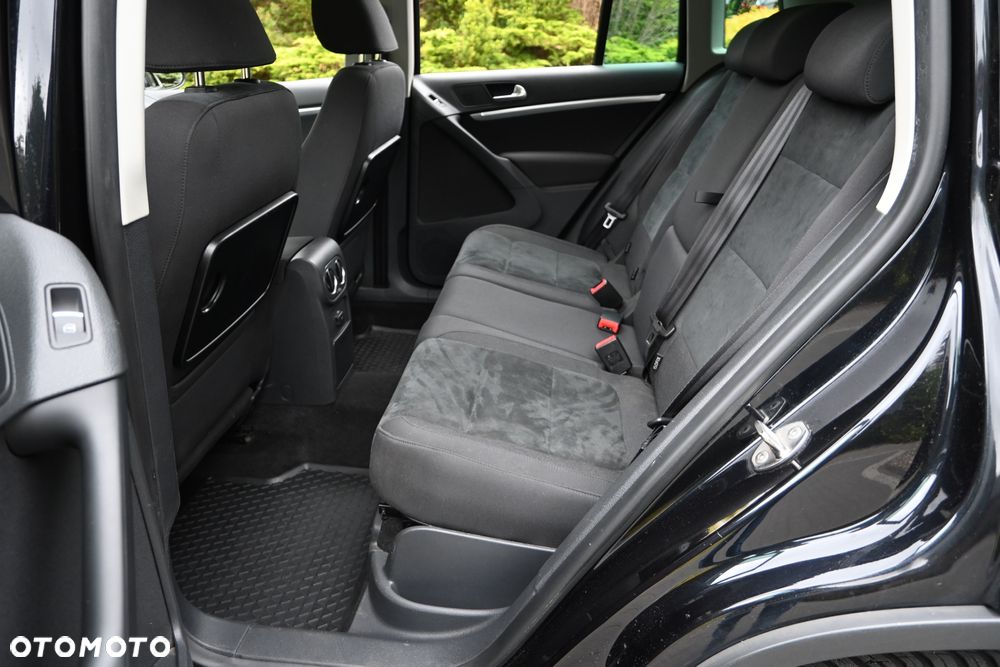 Volkswagen Tiguan 2.0 TSI 4Motion Exclusive - 30