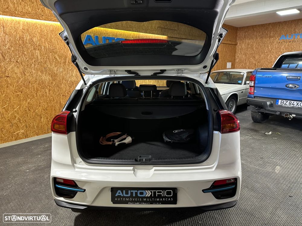 Kia e-Niro Vision - 16