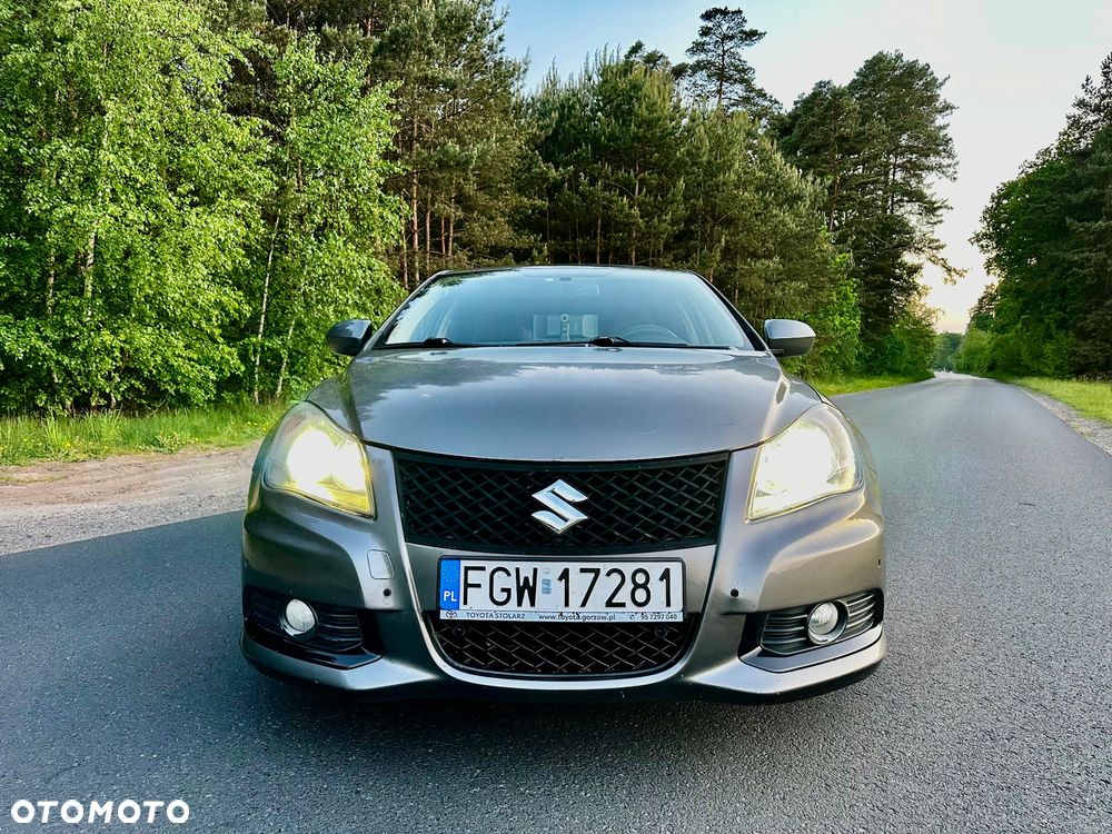 Suzuki Kizashi 2.4 Sport 4WD CVT - 5