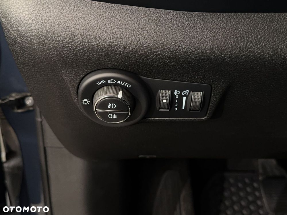 Jeep Compass - 28