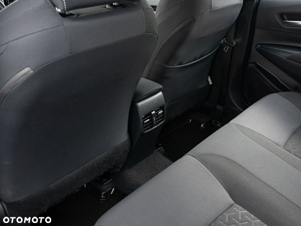 Toyota Corolla - 22