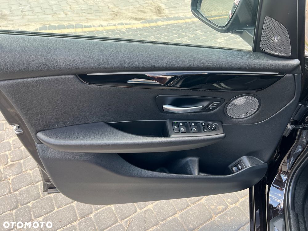 BMW Seria 2 216i GPF Sport Line - 17