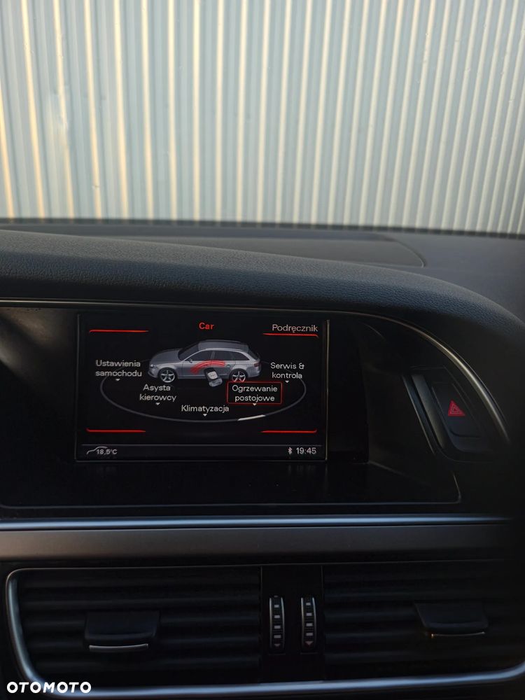 Audi A4 Avant - 25