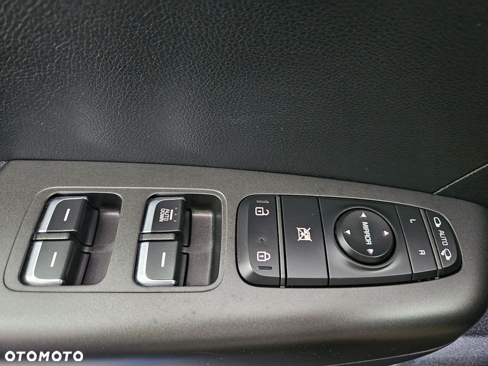 Kia Sportage 1.6 T-GDI L Business Line 2WD DCT - 18