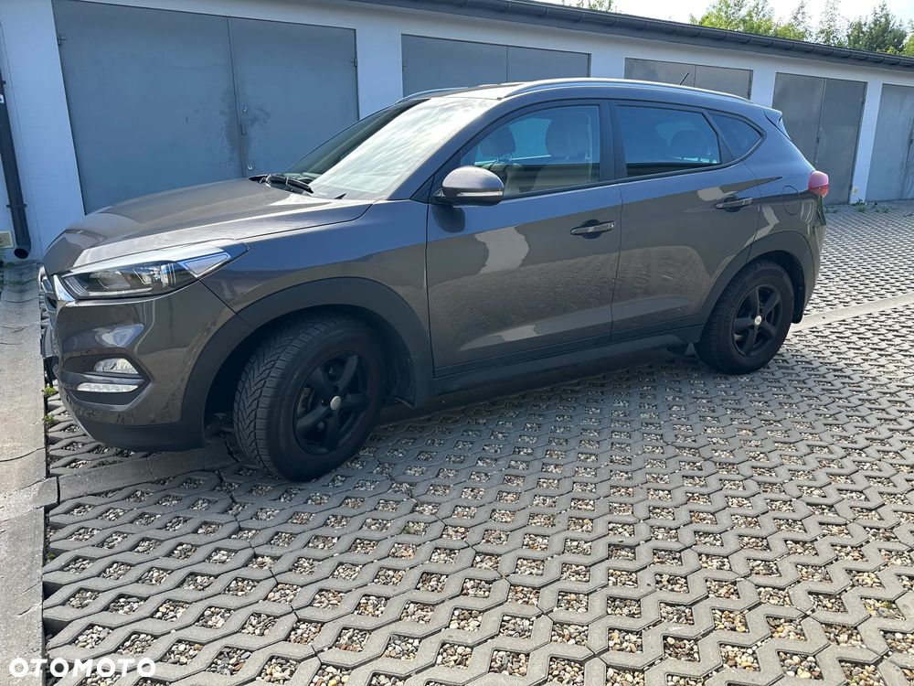 Hyundai Tucson 2.0 CRDi 4WD Automatik Style - 14