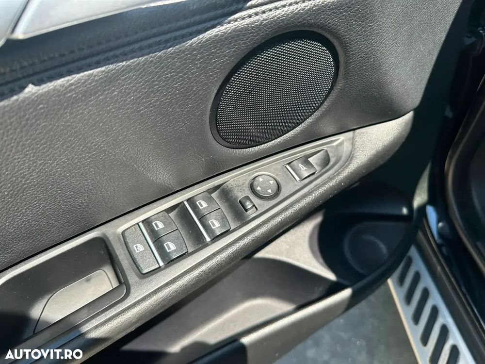 BMW X6 xDrive30d - 10
