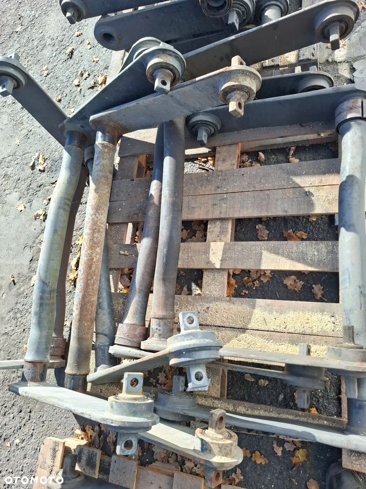 Drążek stabilizatora, stabilizator Mercedes Benz Actros - 4