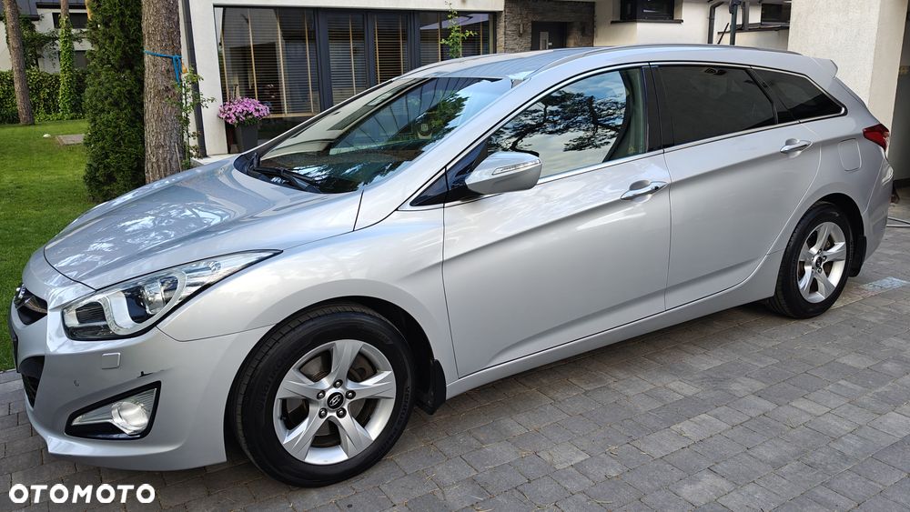 Hyundai i40 1.6 GDI Comfort + - 8